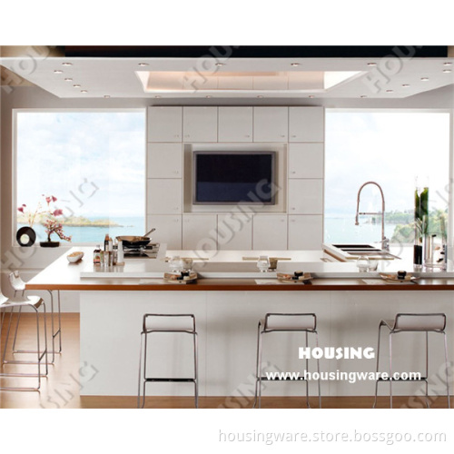 White Lacquer Finish Kitchen Cabinet with Large Island Cabinet